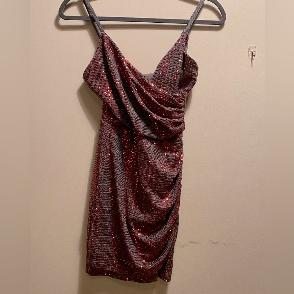 Dress The Population DTP Red Sequins Dress Sparkly Valentines Day Ready NWOT